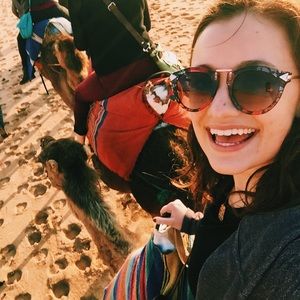 Meet your Posher, Megan